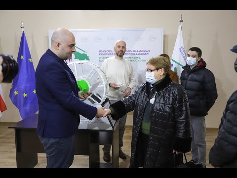 დევნილ ვეტერანთა 18 ოჯახი თბილისში ბინის მფლობელი გახდა