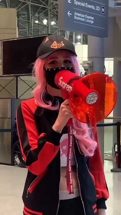 Poor Calli Cosplayer got Her Vape Stolen #shorts