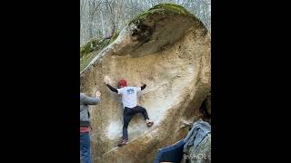 指人形, 初段 (7a+). 瑞牆 (Mizugaki)