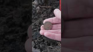 Нашёл знаковую советскую монету! Поиск монет металлоискателем.