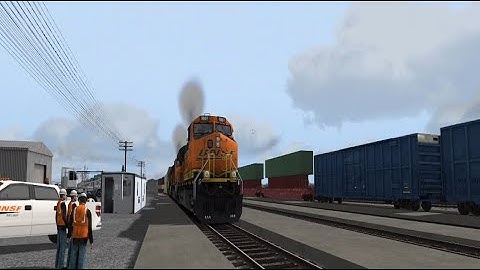 BNSF Intermodal Train at Winslow ( TSC )