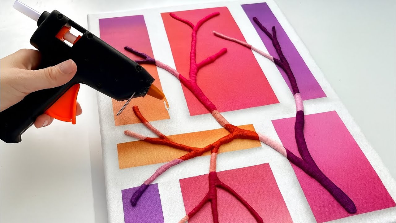 Super easy hot glue 3D relief painting Phoenixart - YouTube