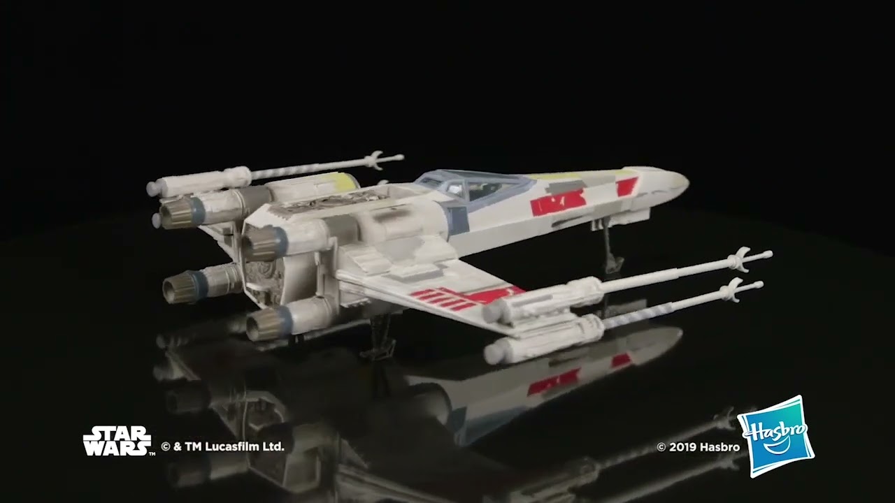 Star Wars The Vintage Collection Skywalker X-Wing Model | Menkind