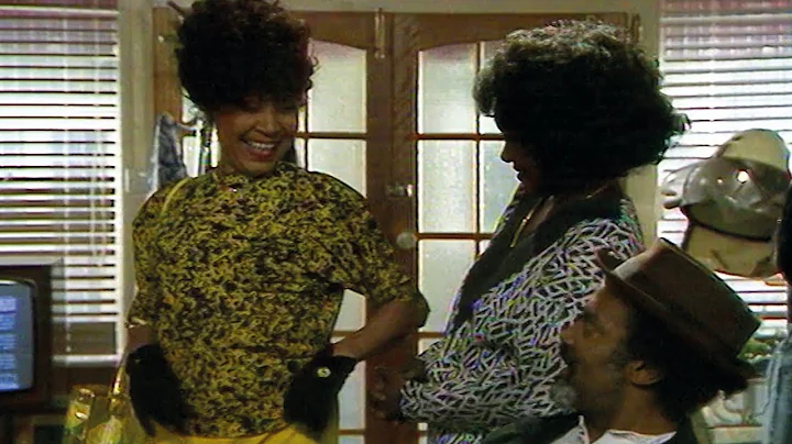 Shirley's Big Sister Makes a Visit | Desmond's S1 ...