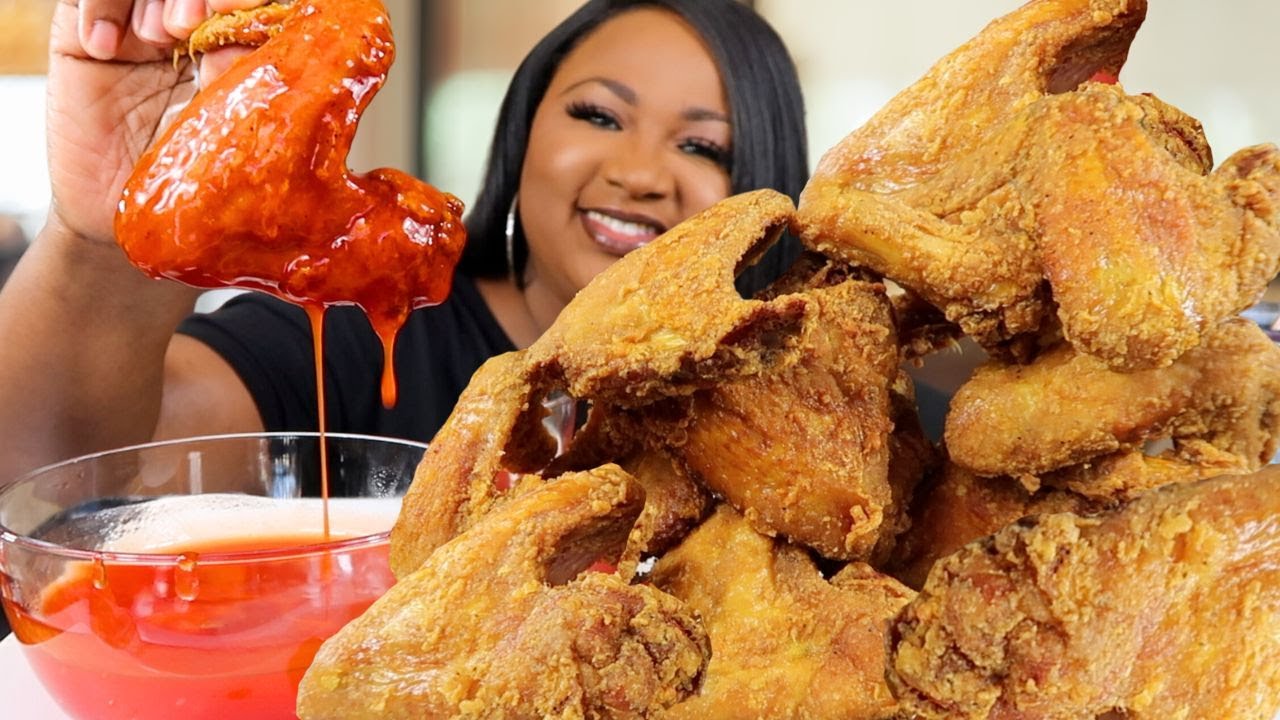 Жареные куриные крылышки муббанг + кисло-сладкий соус