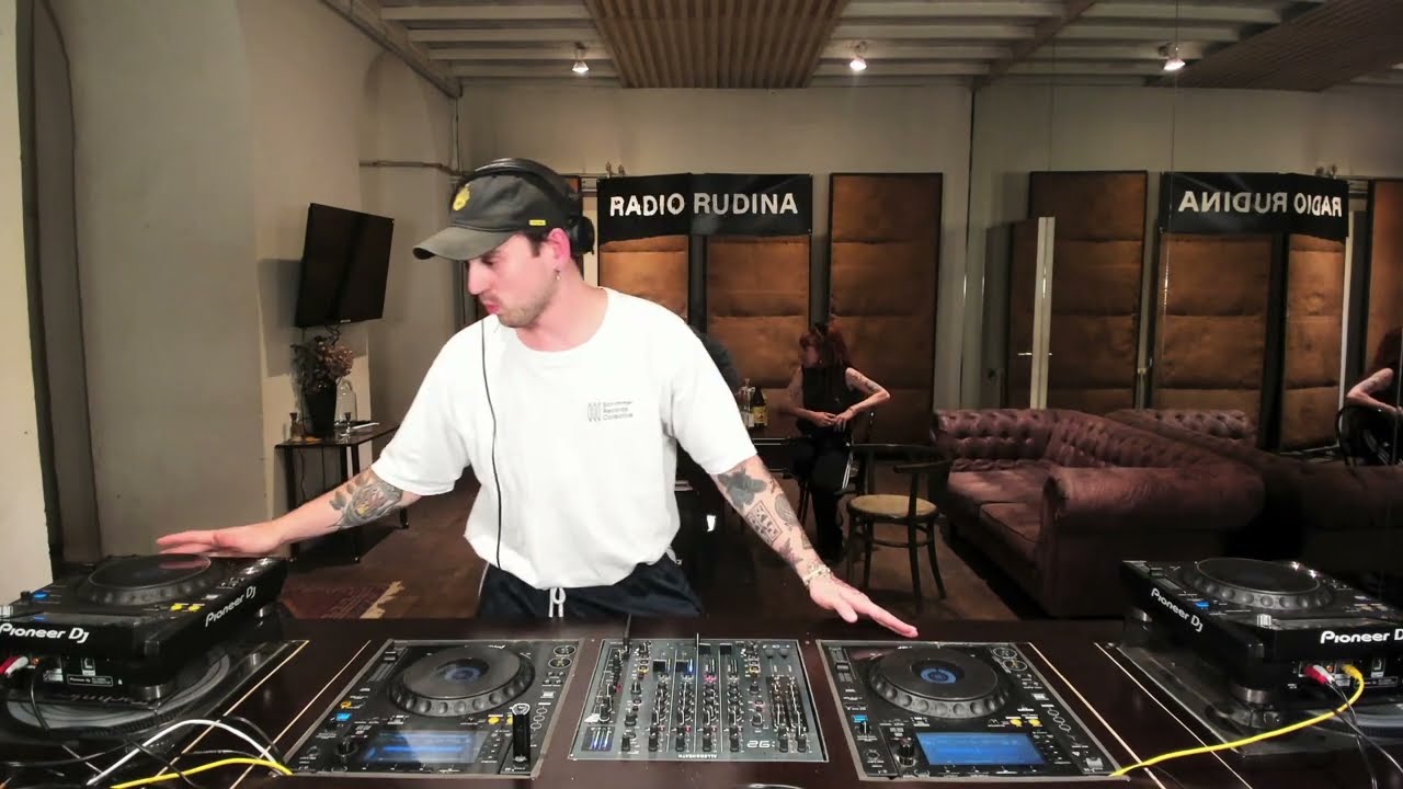 Egotot | Radio Rudina