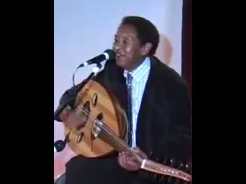 Hees Qaaci Ah Masciideed Codkii Dararamle