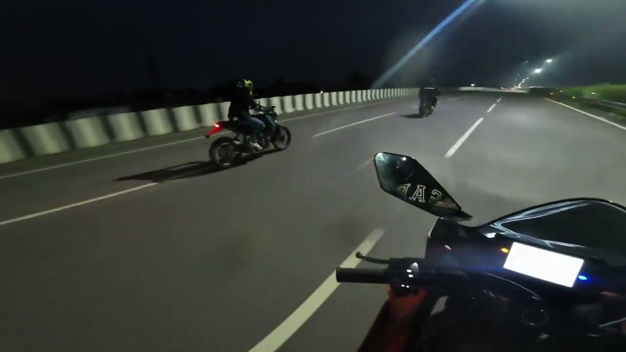 Rc vs Duke 250 Drag race 