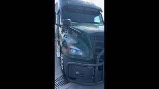 2021 Freightliner Cascadia for Sale