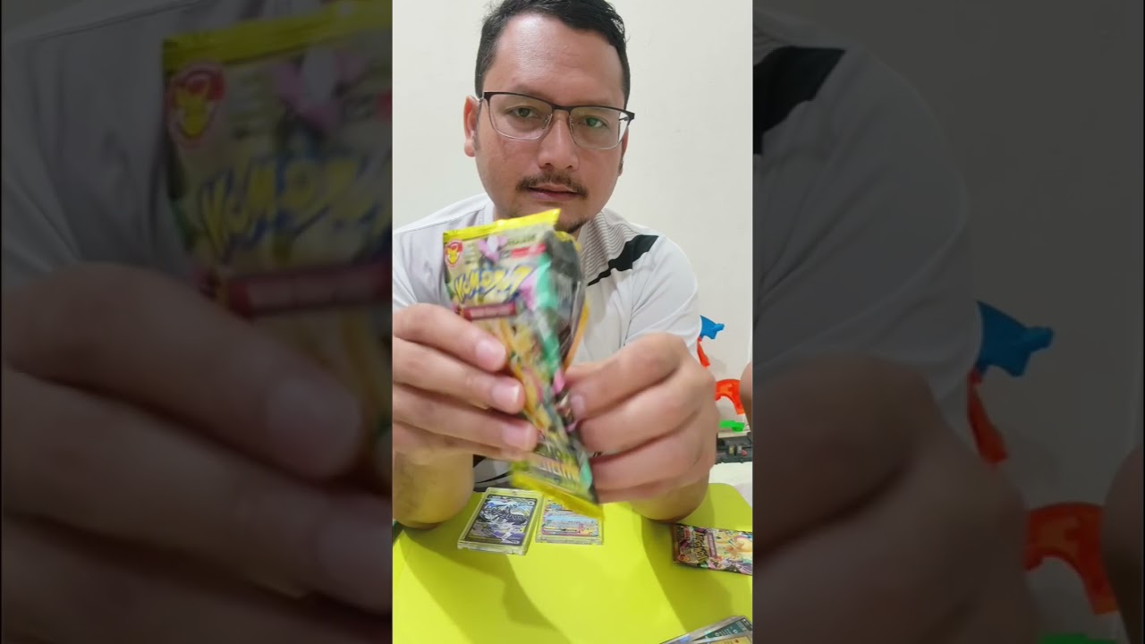 our first pokemon mega gengar card.😍 