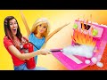 Barbie quema su tostadora. Muñecas Barbie en español. Vídeos para niñas
