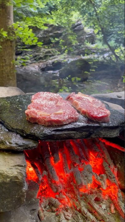 Taş Üzerinde Dostumuza Dana Antrikot 🥩🐕- beef steak on stone, (eid mubarak)