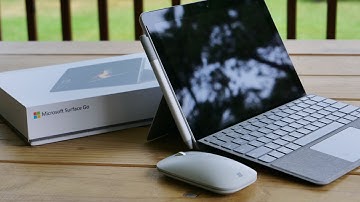 Surface Go Unboxing and First Look