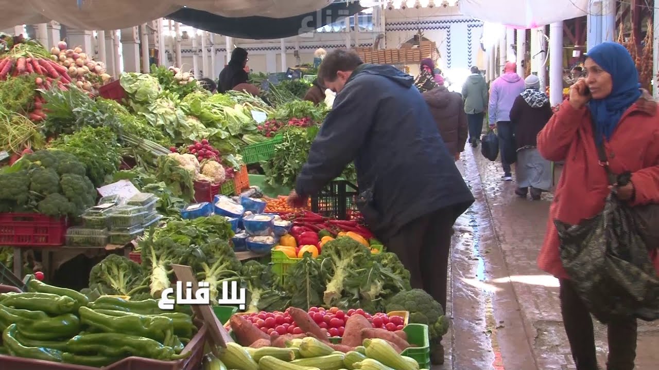 أسعار خيالية واحتكار والغشة على عجلة..الزوالي استغنى على القفة وباش يعبي الساشي يدفع سبعين دينار !!