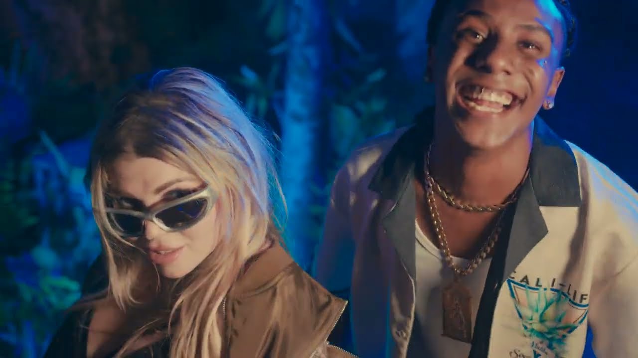 Velito el Bufón, Lady Laura -  La Pegadera | Official Video