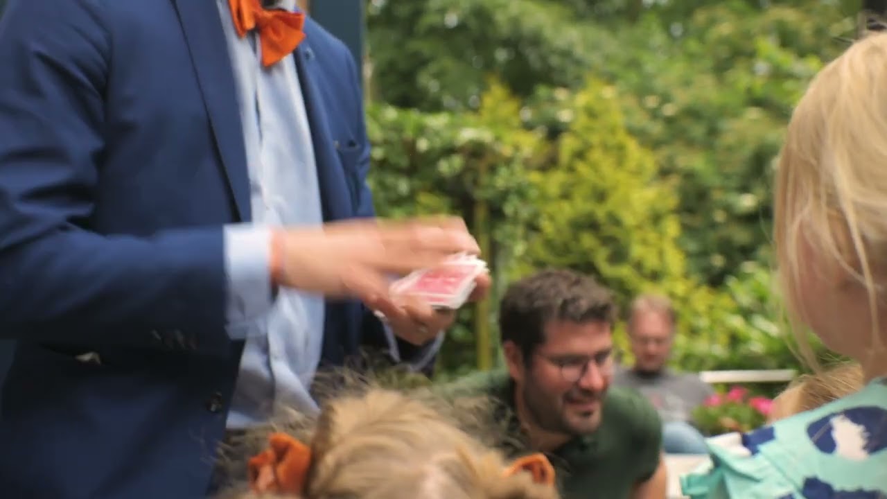 Goocheltrucs leren - Goochelaar Charly Crama