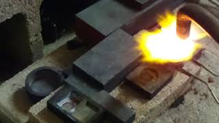 Just a little Saturday morning silver pour (taking a break from the dishes!) lol