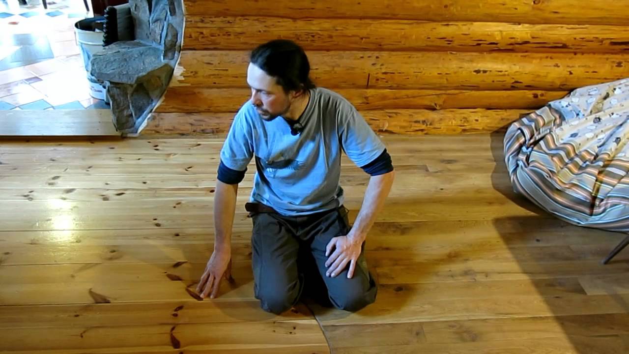 Borovicová a dubová podlaha - srovnání