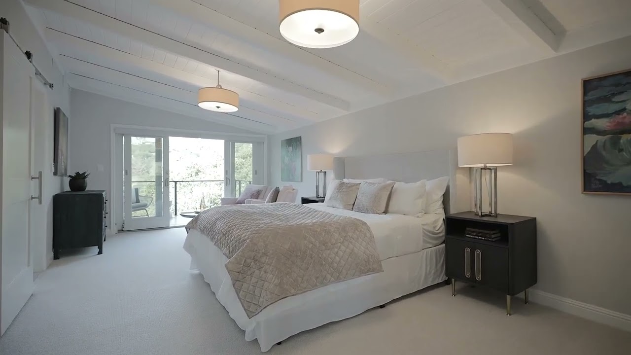 HIGH CEILINGS | FIXER UPPER NEW HOUSE TOUR EPISODE 124 | NEW HOME RENOVATION