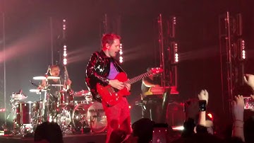 MUSE, Uprising, Live at the Hollywood Palladium, 2.9.19, Matt up close, Citi Sound Vault