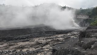 LIVE !!! ASLI BESAR LAHAR SEMERU DATANG LAGI AMAX 15 SANGAT BESAR BAHAYA