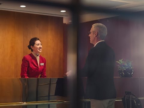 Видеоролик: Проморолик авиакомпании Cathay Pacific Airways (англ.)
