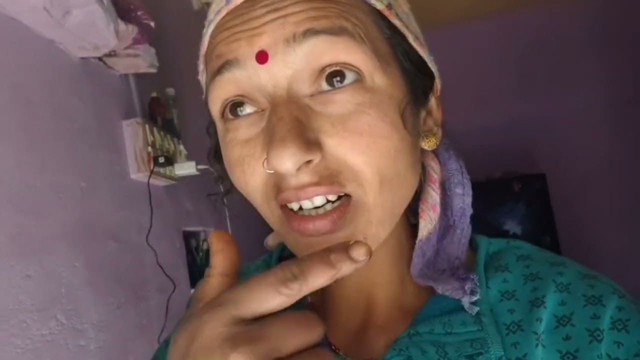 गांव के ससुर जी ने दिया साबासी के साथ  cold drink🍷🍷 का उपहार ,,,🙏🙏❤️