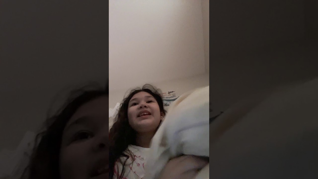 Showing my pillows - YouTube