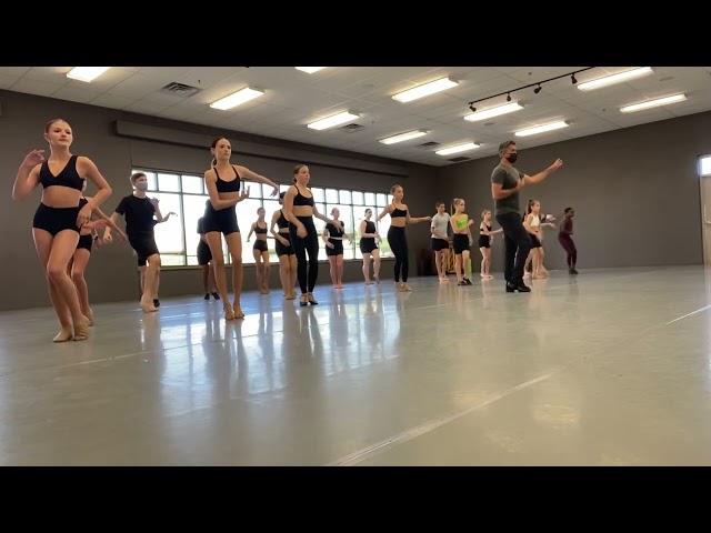 Learn to Ballroom and Latin Dance at

COSTARICA BALLROOM Dance Studios Hopkins Minnesota