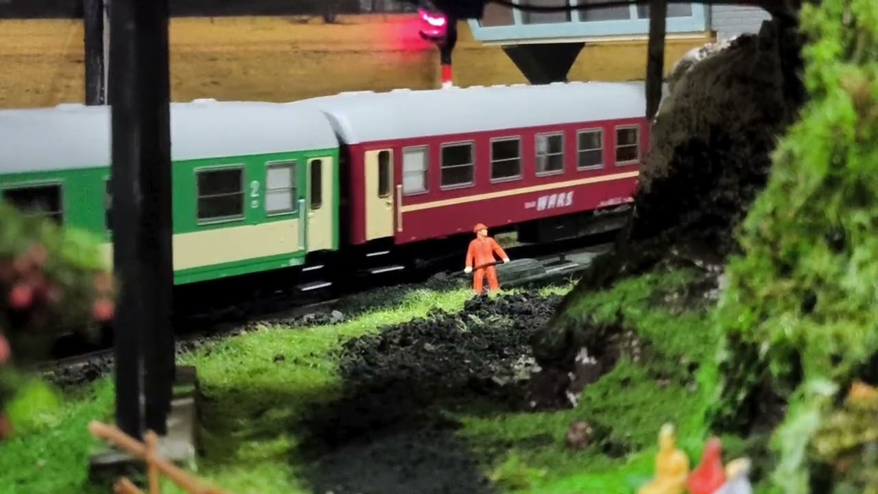 St44-003 Gagarin Roco + wagony osobowe z " trumienkami"" Piko Robo Tillig 🚂🚅 