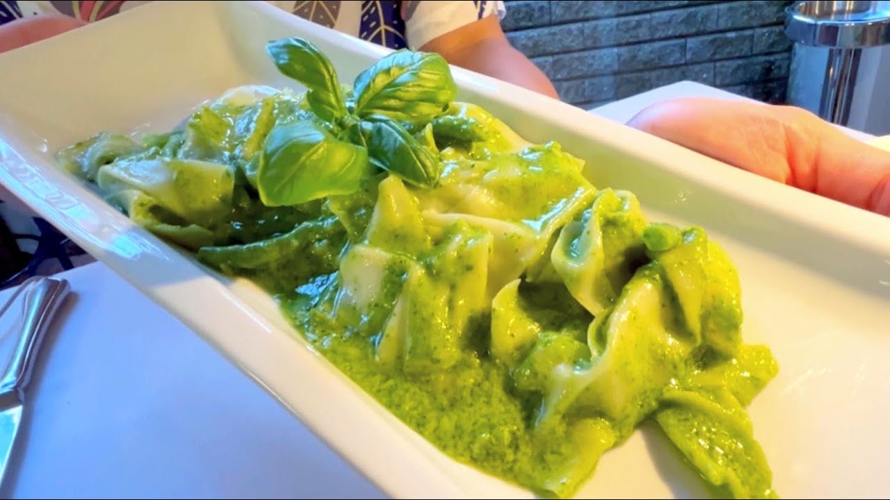 🇮🇹 Indulgent Liguria Pasta and Pesto in Levanto ITALY YouTube