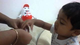 Kinder Man Surprise Egg Toy - Looney Tunes - Taz