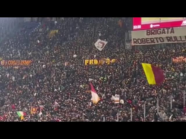 Coro AS Roma "Dicono vai allo stadio" con Testo - YouTube