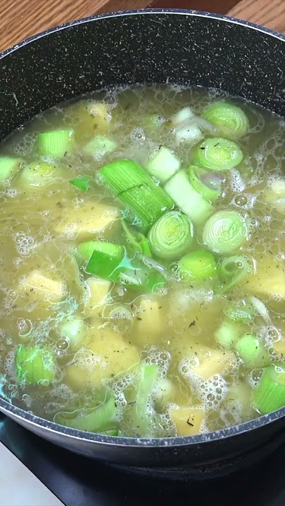 Leek Potato Soup | British Recipes #shorts #soup #britishfood #recipe