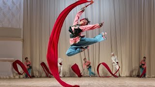 Китайский танец с лентами. Балет Игоря Моисеева