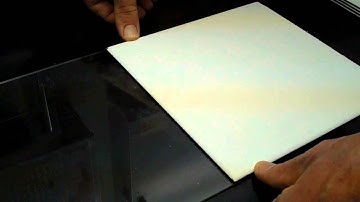 How to snap a scored prep  thin layer chromatogrpahy plate