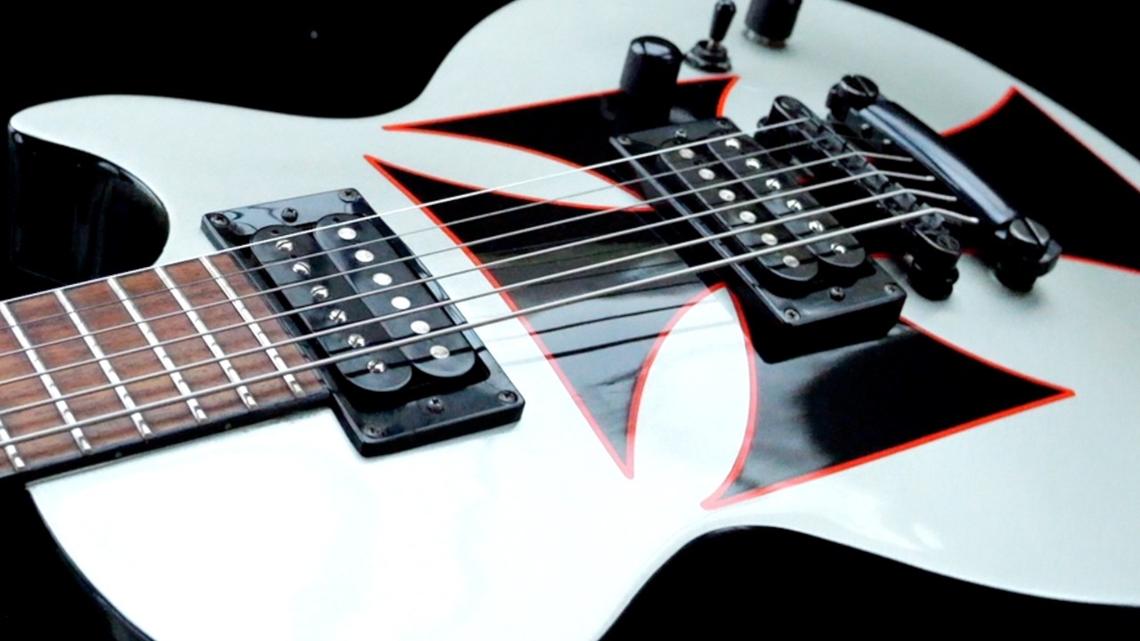 I've Always Wanted to Try This QUIRKY Epiphone | 2004 Les Paul Standard Iron Cross Baritone Review