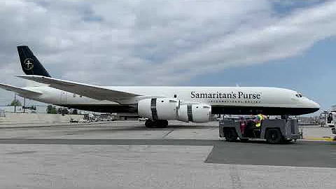 Classic Samaritans Purse DC-8 at Toronto May 2022”