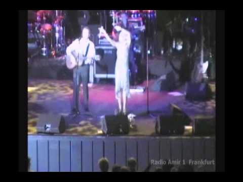 агутин спит на скамейке в юрмале. две дороги агутин. агутин варум две дороги.