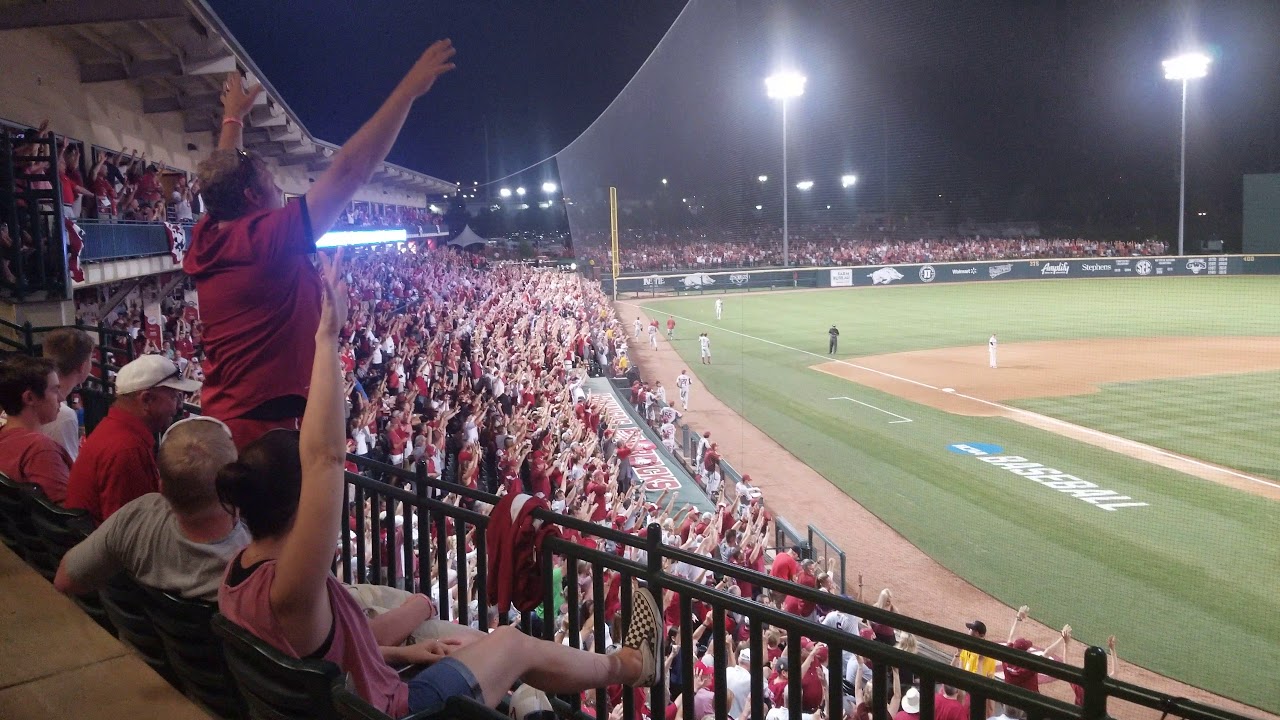 Woo pig sooie Arkansas Razorbacks baseball - YouTube