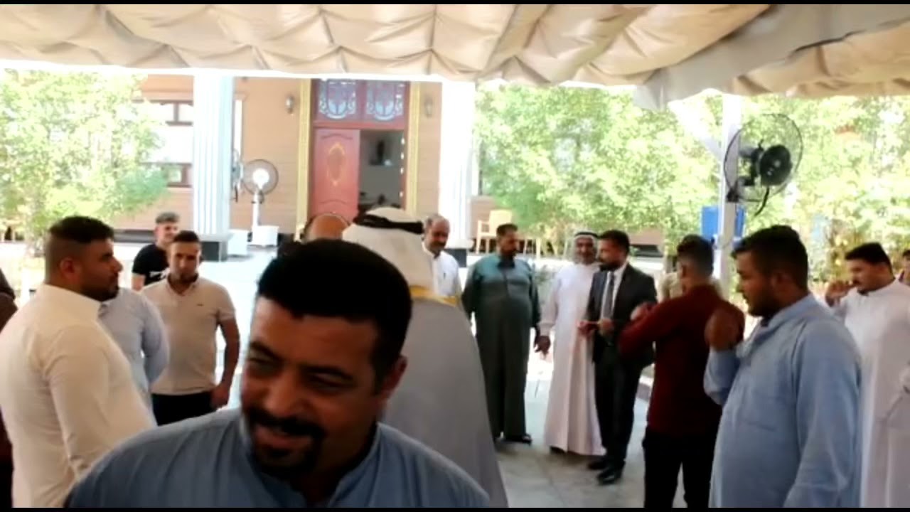 توافد الجماهير الاسبوع الماضي الى مضيف الشيخ صلاح مزاحم الجبوري للتهنئة بمناسبة عيد الاضحى المبارك