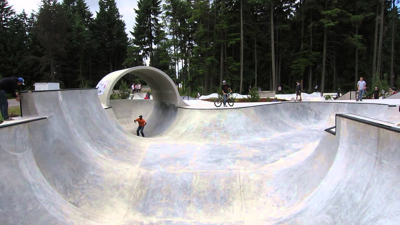 South Kitsap Skate Park (Rollerskates) YouTube