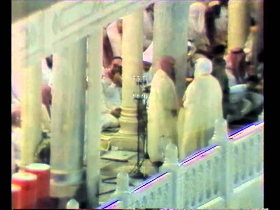 لحظات جميلة بين الشيخين علي جابر والسديس 1407هـ Ali Jaber