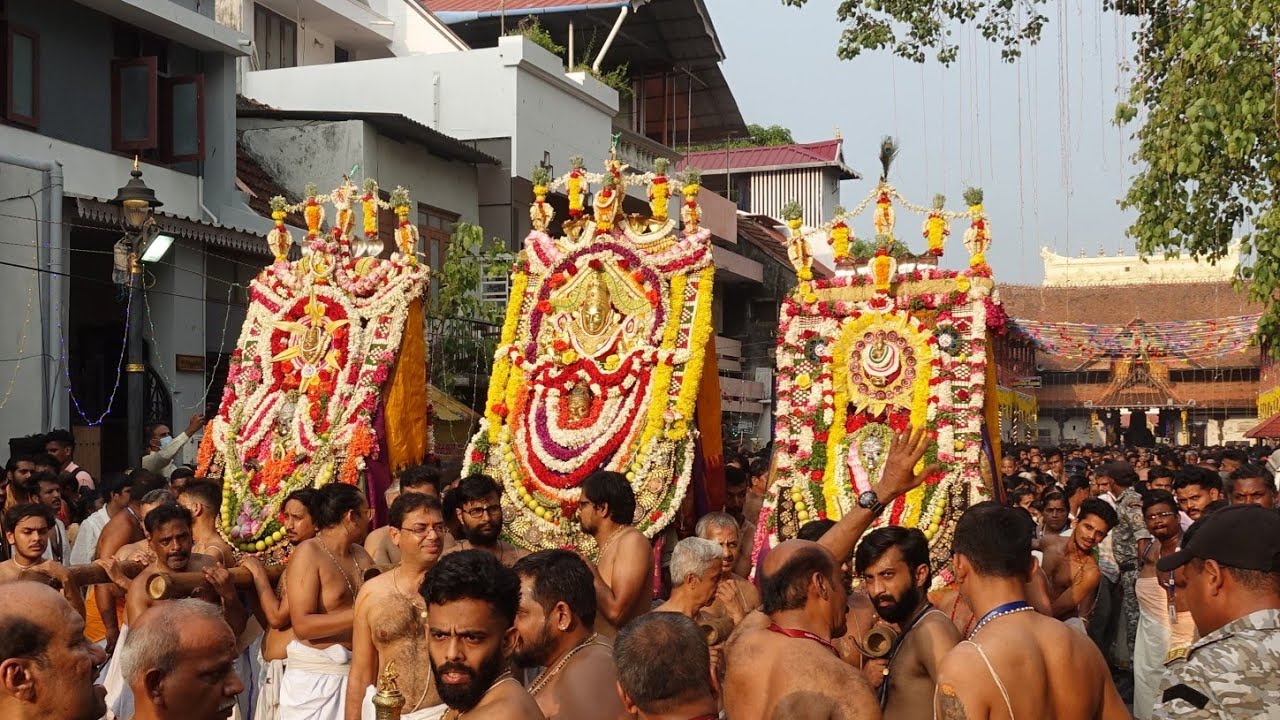         2024   Sree Padmanabha swamy Temple