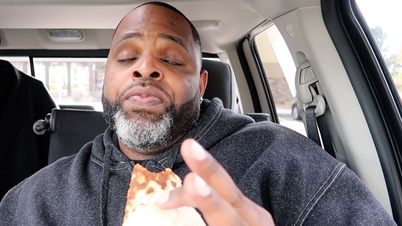 vlogs in spanish Taco Bell Crispy Chicken & Grilled Chicken Quesadilla