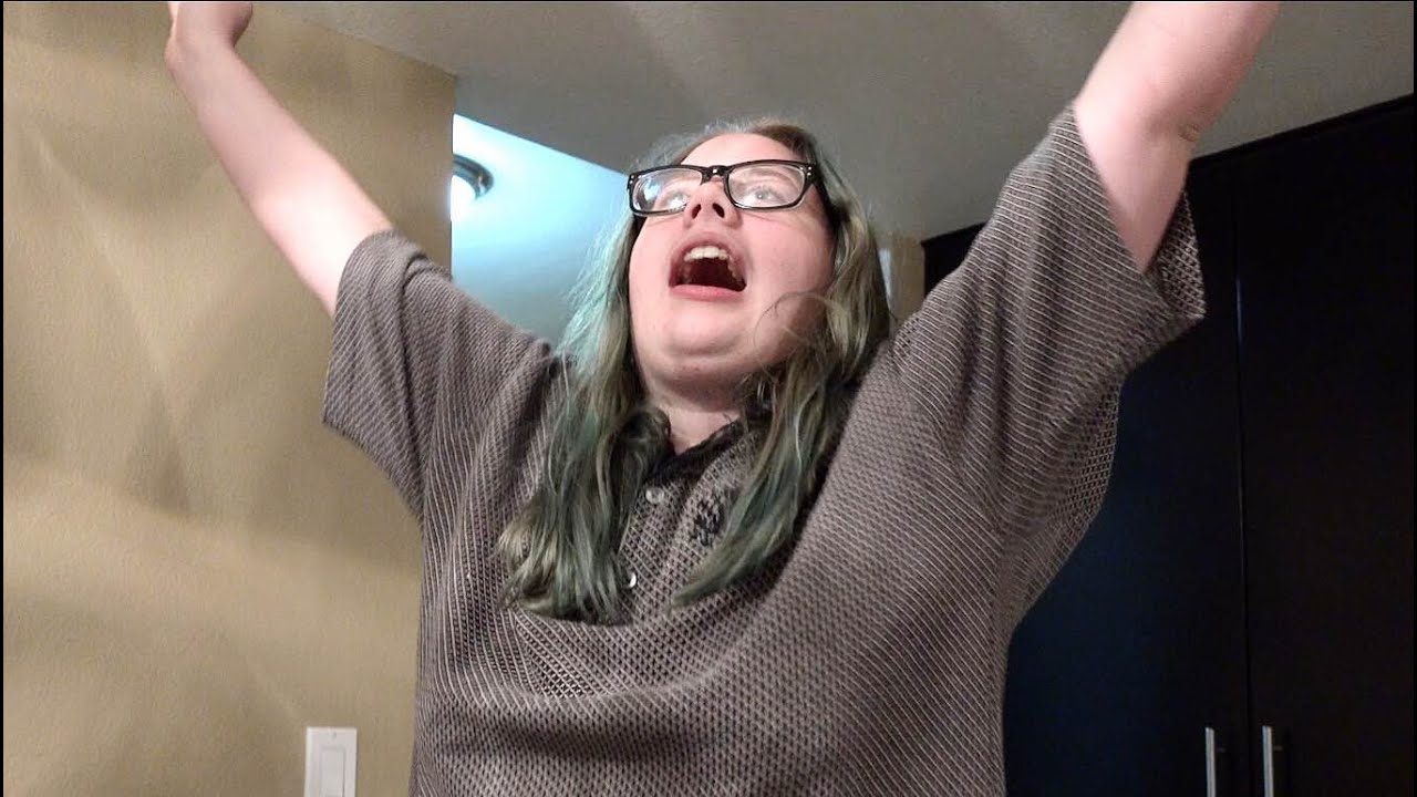 PSYCHO FAT KID RAGES AND STEALS NINTENDO 3DS