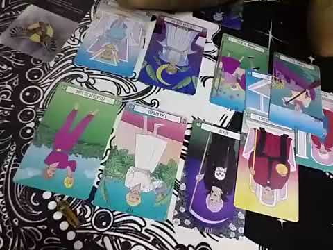 اختر كارت ايه بيدور عنك فى باله دلوقتى مشاعره تجاهك وكيف يراك وهيعمل ايه