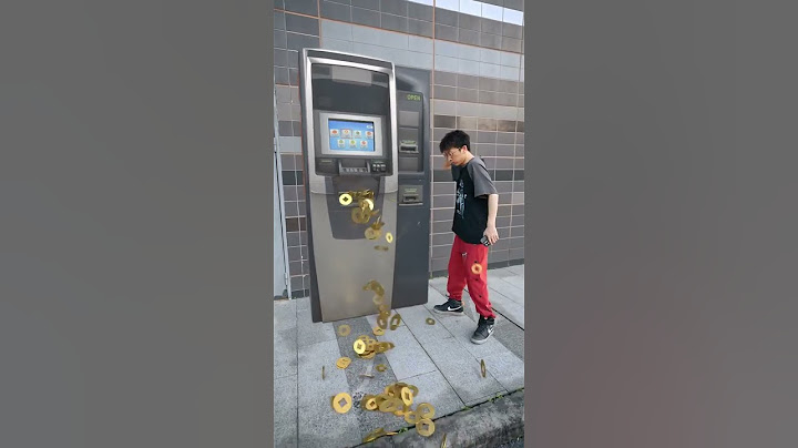 Broken ATM spilling gold coins...wow I love it 🏧   😻 💰 #xiaojie #specialeffects #shorts