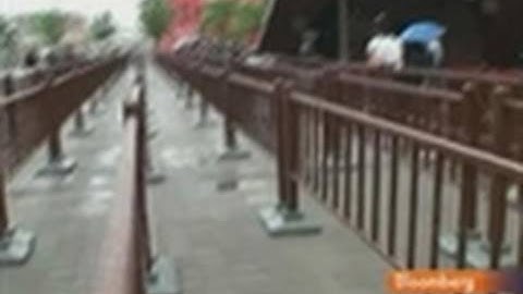 Shanghai Expo Crowds Dissipate on Day Five After Rain: Video