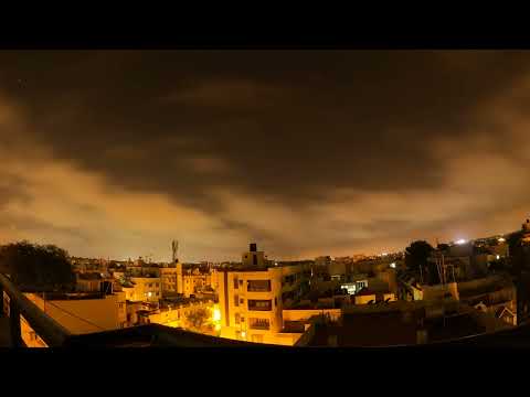 ☁️🌆 Urban Sky Canvas: Captivating Time-Lapse Video of Moving Clouds Above the City 🌌⛅️✨ 4k